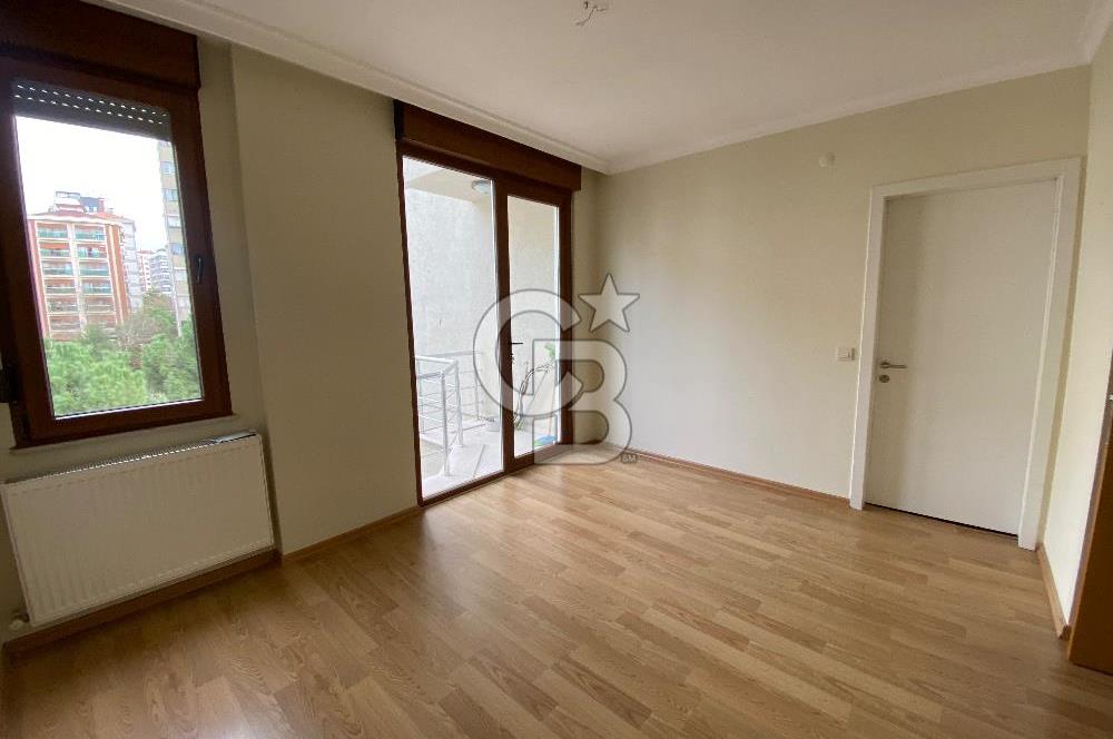 Erenköy Bağdat Cd yakını yeni binada geniş 2+1 