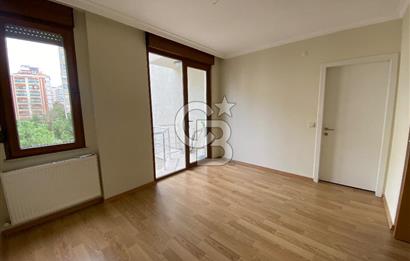 Erenköy Bağdat Cd yakını yeni binada geniş 2+1 