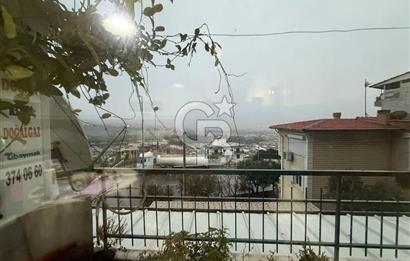 Bornova Merkeze Yakın, Manzaralı ve Ferah 3+1 Satılık Daire