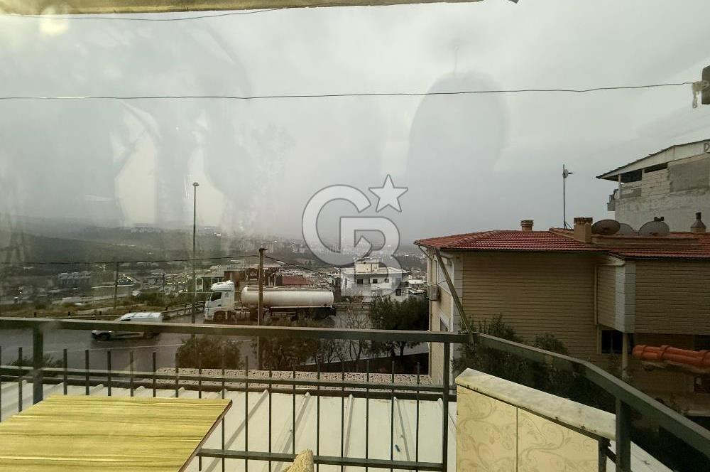 Bornova Merkeze Yakın, Manzaralı ve Ferah 3+1 Satılık Daire