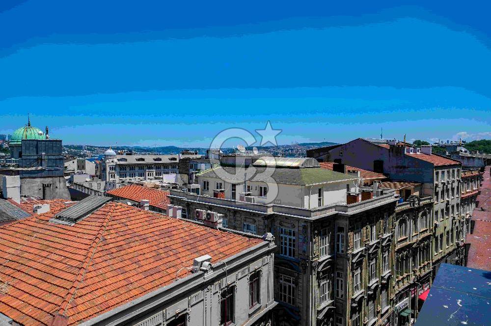 EMİNÖNÜ'NDE TAMAMEN YENİLENMİŞ 3662 M2 SATILIK EMSALSİZ HAN