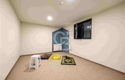 EMİNÖNÜ'NDE TAMAMEN YENİLENMİŞ 3662 M2 SATILIK EMSALSİZ HAN