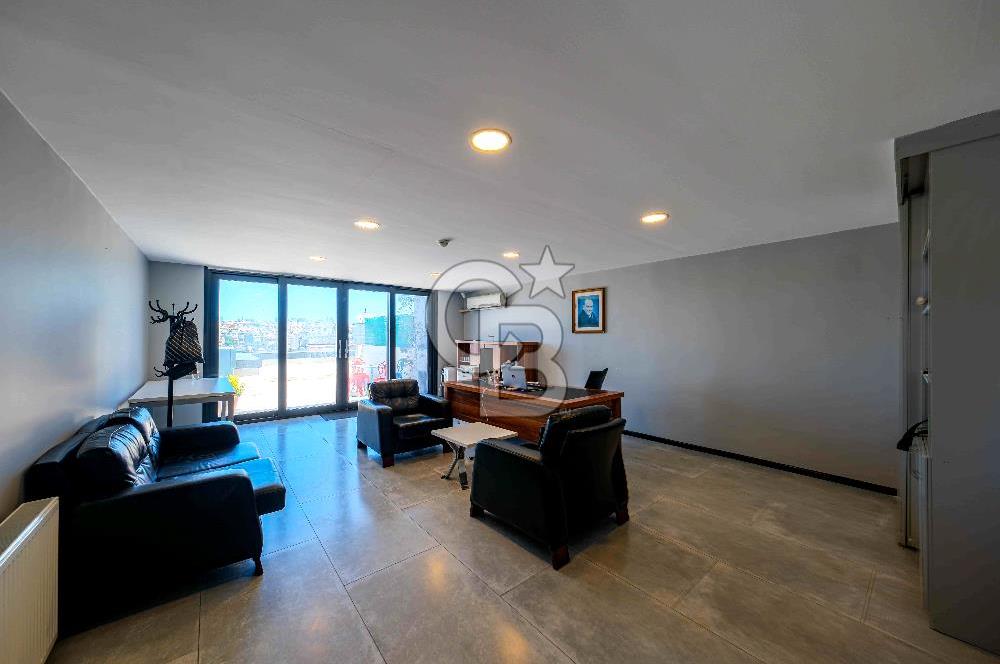 EMİNÖNÜ'NDE TAMAMEN YENİLENMİŞ 3662 M2 SATILIK EMSALSİZ HAN