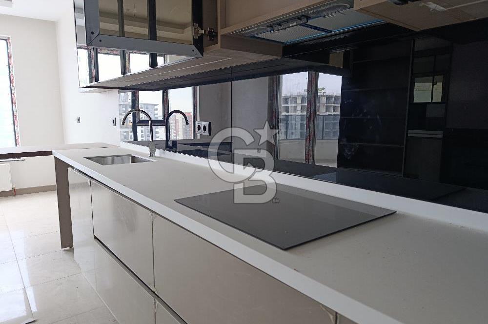 GÖKYÜZÜ KONUTLARI 3. KATTA SIFIR BİNA EBEVEYN BANYOLU DAİRE