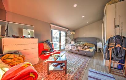 URLA ATATÜRK MAHALLESİNDE 5+1 MÜSTAKİL HAVUZLU TRİPLEKS VİLLA