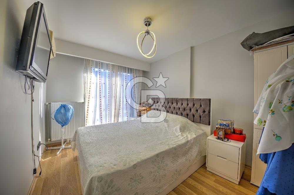 URLA ATATÜRK MAHALLESİNDE 5+1 MÜSTAKİL HAVUZLU TRİPLEKS VİLLA