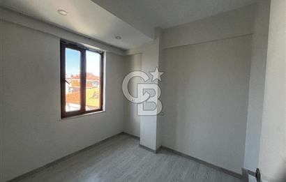 Akkonak Mahallesinde 6 Yaşında Asansörlü Dubleks Daire