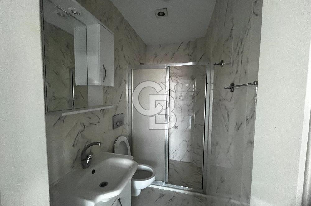 Akkonak Mahallesinde 6 Yaşında Asansörlü Dubleks Daire