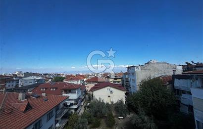 Akkonak Mahallesinde 6 Yaşında Asansörlü Dubleks Daire