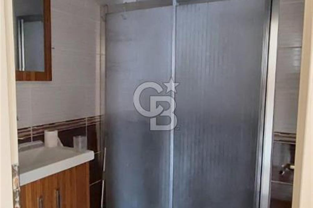 Bornova Mevlana’da Hem Yatırıma Hem Yaşama Uygun 1+1 Daire!