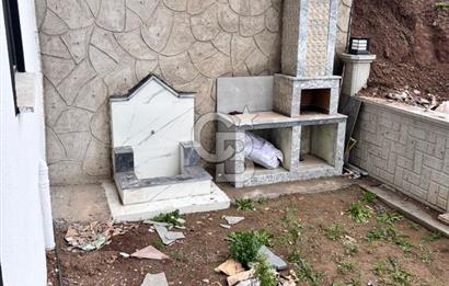 BAŞİSKELE FATİH MAHALLESİN'DE 4+1 BAHÇE DUBLEKS SATILIK DAİRE