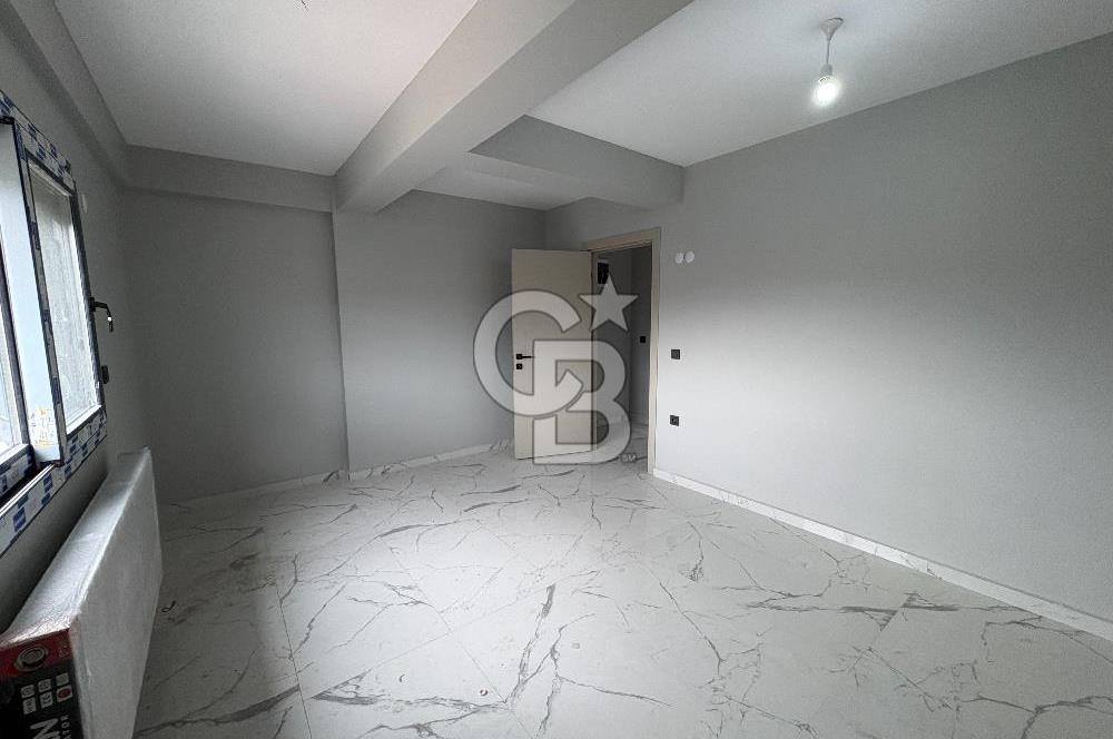 URLA MERKEZDE 1+1 DOĞALGAZLI GENİŞ SIFIR KİRALIK DAİRE