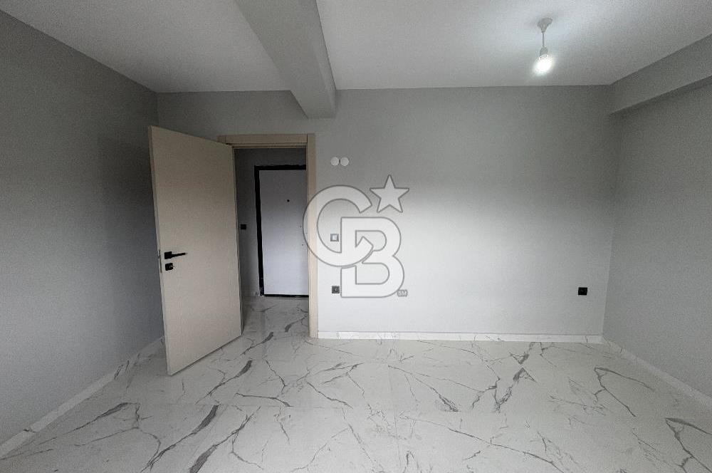 URLA MERKEZDE 1+1 DOĞALGAZLI GENİŞ SIFIR KİRALIK DAİRE