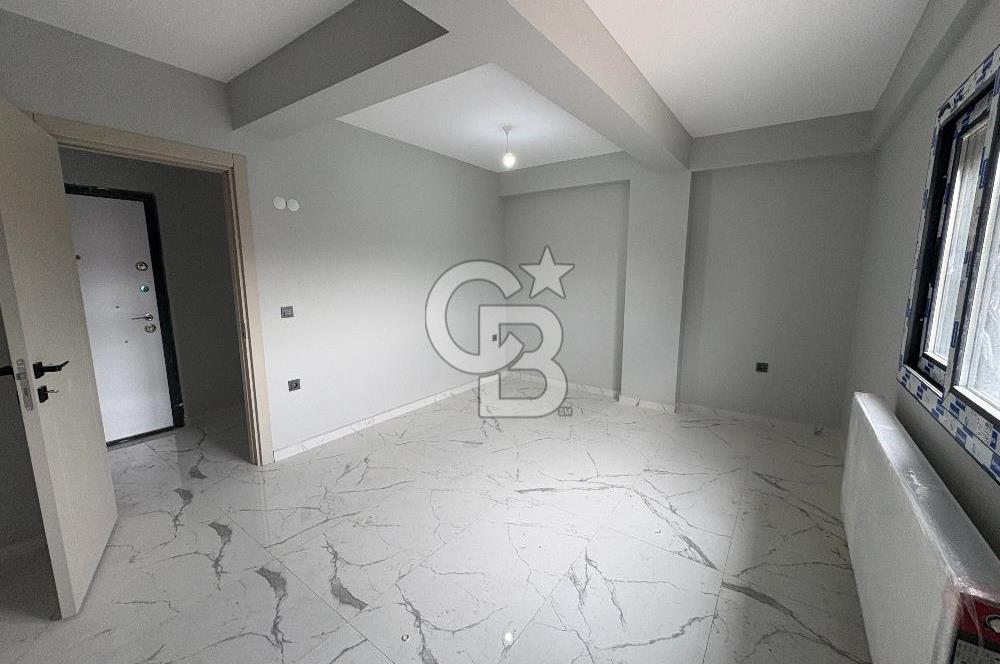 URLA MERKEZDE 1+1 DOĞALGAZLI GENİŞ SIFIR KİRALIK DAİRE