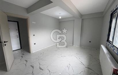 URLA MERKEZDE 1+1 DOĞALGAZLI GENİŞ SIFIR KİRALIK DAİRE