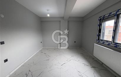 URLA MERKEZDE 1+1 DOĞALGAZLI GENİŞ SIFIR KİRALIK DAİRE