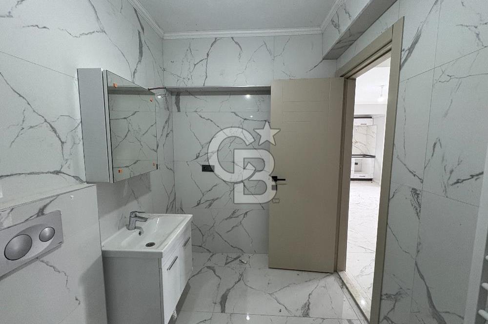 URLA MERKEZDE 1+1 DOĞALGAZLI GENİŞ SIFIR KİRALIK DAİRE