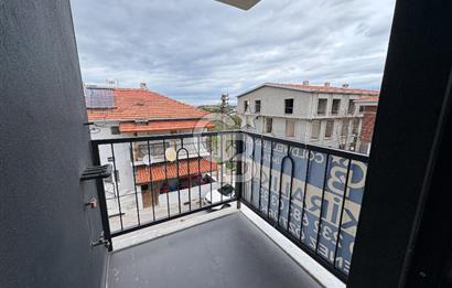 URLA MERKEZDE 1+1 DOĞALGAZLI GENİŞ SIFIR KİRALIK DAİRE