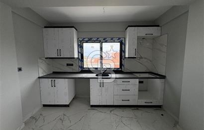 URLA MERKEZDE 1+1 DOĞALGAZLI GENİŞ SIFIR KİRALIK DAİRE