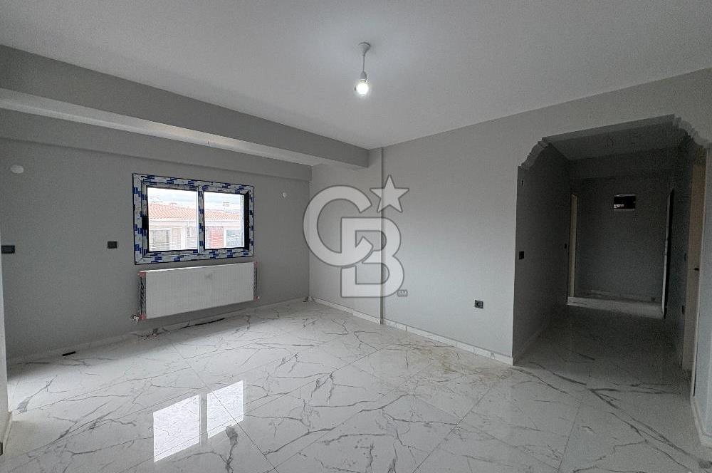 URLA MERKEZDE 1+1 DOĞALGAZLI GENİŞ SIFIR KİRALIK DAİRE
