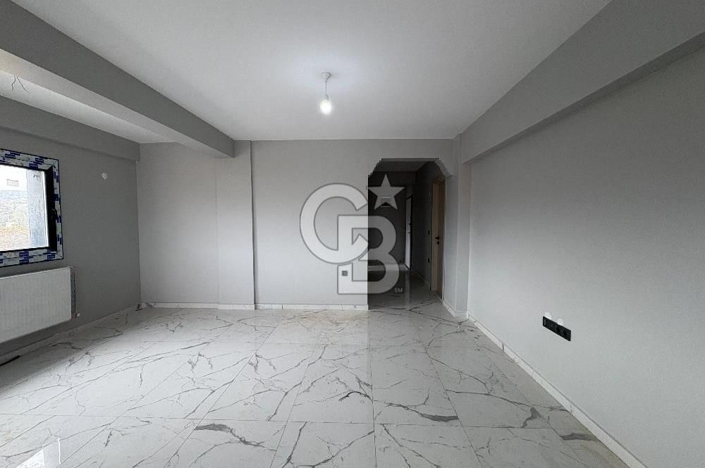 URLA MERKEZDE 1+1 DOĞALGAZLI GENİŞ SIFIR KİRALIK DAİRE