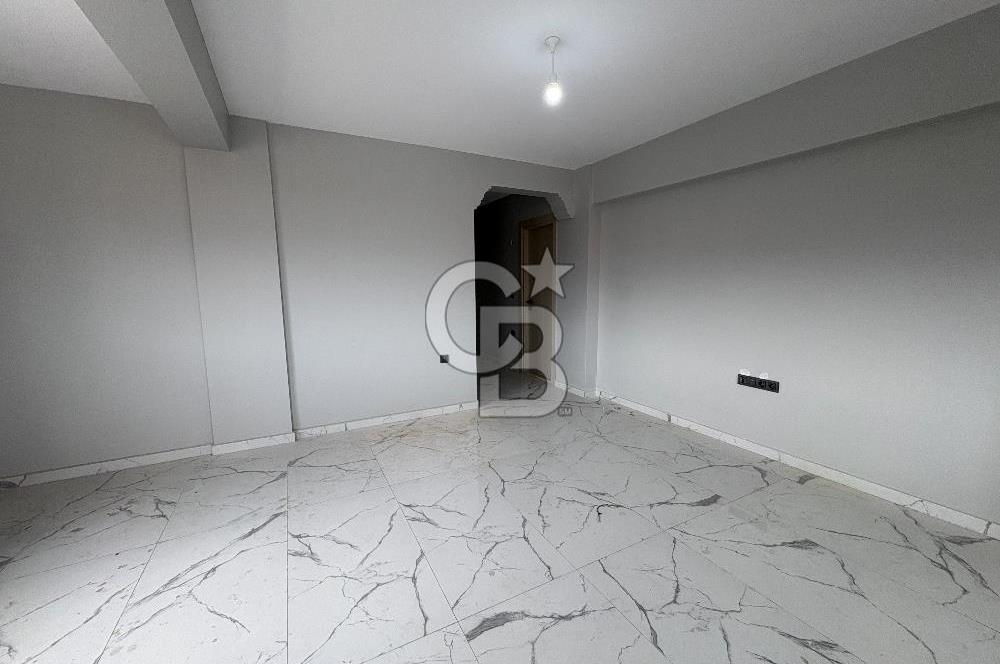 URLA MERKEZDE 1+1 DOĞALGAZLI GENİŞ SIFIR KİRALIK DAİRE