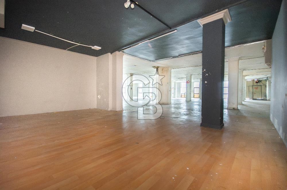 Ümraniye Modoko Yanında 3500m2 Ticari Komple Kiralık Bina