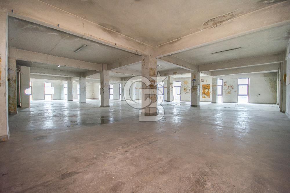 Ümraniye Modoko Yanında 3500m2 Ticari Komple Kiralık Bina