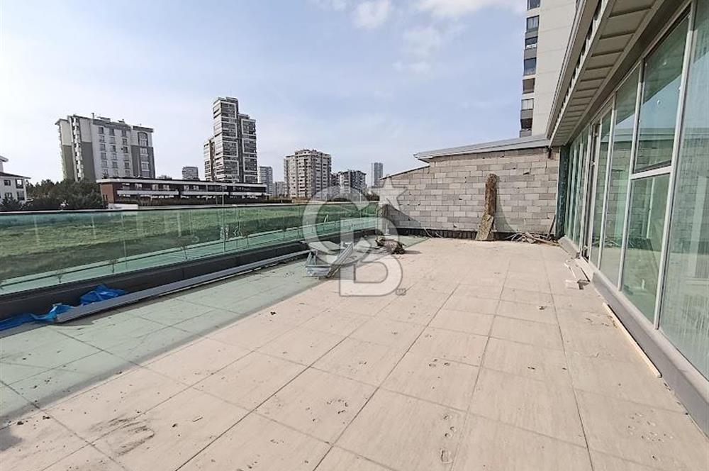 MEHMET RIFAT BÖREKÇİ CADDESİ'NDE İKİ KATLI KİRALIK DÜKKAN