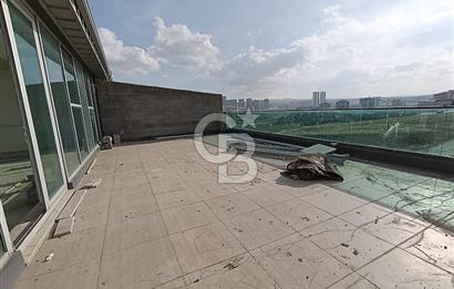 MEHMET RIFAT BÖREKÇİ CADDESİ'NDE İKİ KATLI KİRALIK DÜKKAN