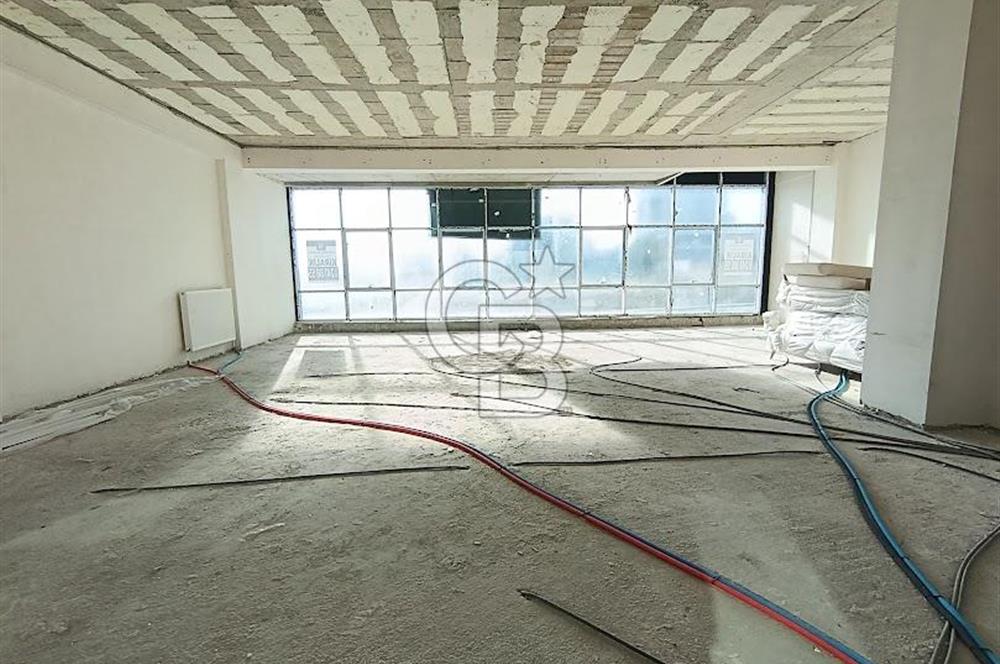 MEHMET RIFAT BÖREKÇİ CADDESİ'NDE İKİ KATLI KİRALIK DÜKKAN