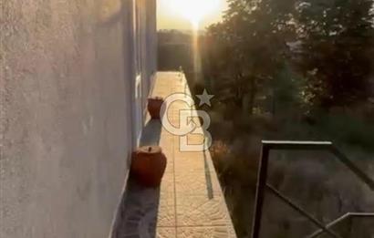 HENDEK DEREKÖY YOLA 155 M CEPHE İÇİNDE EV OLAN 0.40 KONUT İMARLI