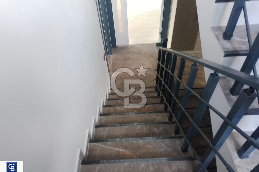 BAĞLICA DA MODERN KONFORLU VE HUZURLU BİR YAŞAM ALANI 5+1 VİLLA