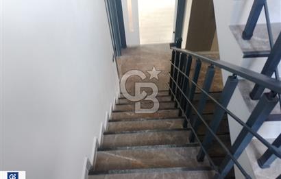 BAĞLICA DA MODERN KONFORLU VE HUZURLU BİR YAŞAM ALANI 5+1 VİLLA