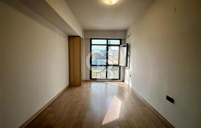 İzpek Trend Rezidans Bornova 2+1 Ebeveyn Banyolu Kiralık Daire