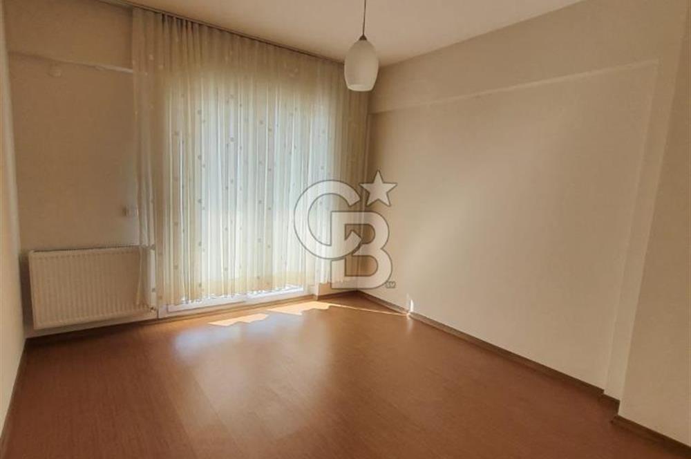 İzmir Karşıyaka Örnekköy de Satılık 2+1 Daire