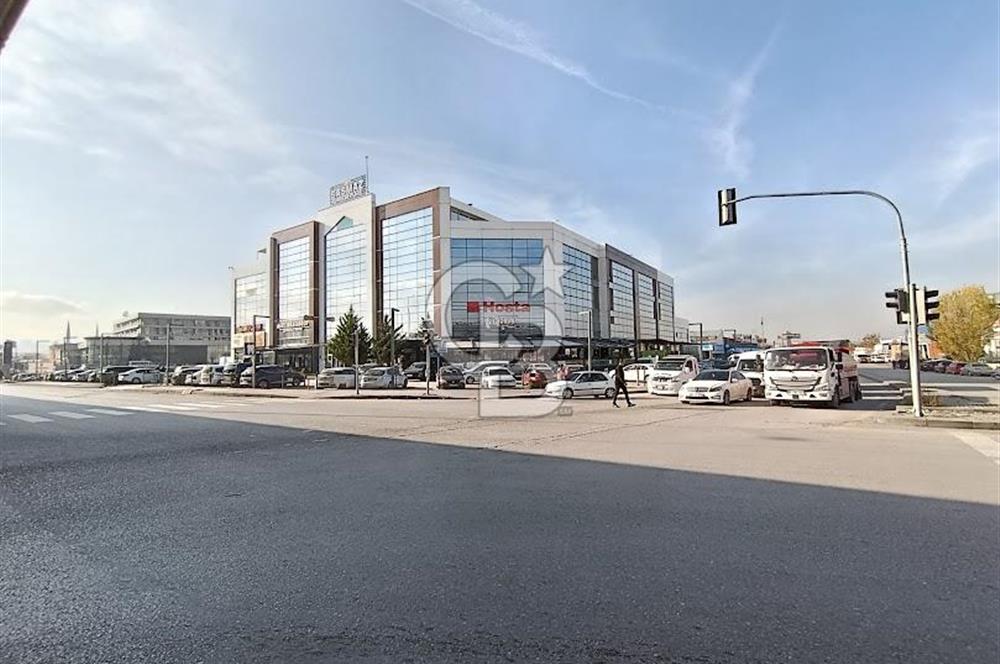 ŞAŞMAZ SANAYİ MERKEZİNDE GENİŞ FERAH YAPILI KİRALIK OFİS
