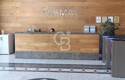 ŞAŞMAZ BULVARINDA CADDE CEPHELİ MÜKEMMEL LOKASYONDA OFİS