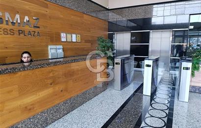 ŞAŞMAZ MERKEZDE CADDE ÜZERİNDE ŞEREFİYELİ 3 CEPHELİ KATTA OFİS