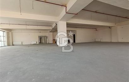 ŞAŞMAZ MERKEZDE CADDE ÜZERİNDE ŞEREFİYELİ 3 CEPHELİ KATTA OFİS