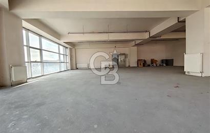 ŞAŞMAZ MERKEZDE CADDE ÜZERİNDE ŞEREFİYELİ 3 CEPHELİ KATTA OFİS