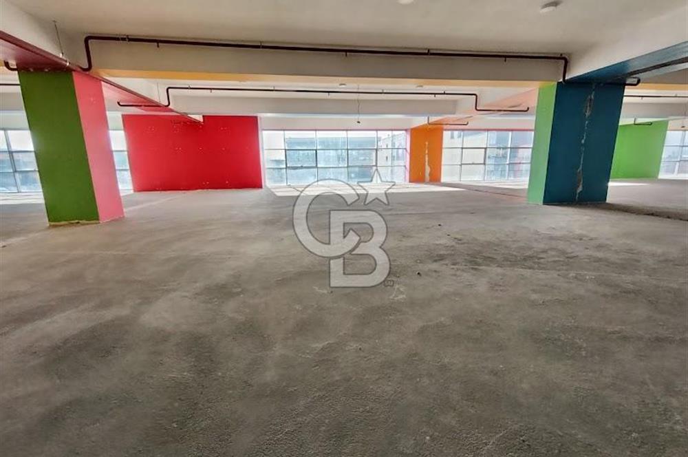 ŞAŞMAZ SANAYİ MERKEZİNDE GENİŞ FERAH YAPILI KİRALIK OFİS