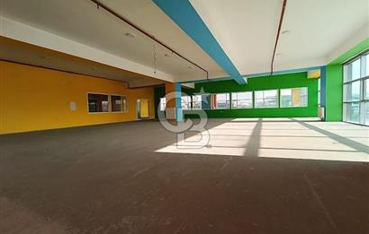 ŞAŞMAZ SANAYİ MERKEZİNDE GENİŞ FERAH YAPILI KİRALIK OFİS