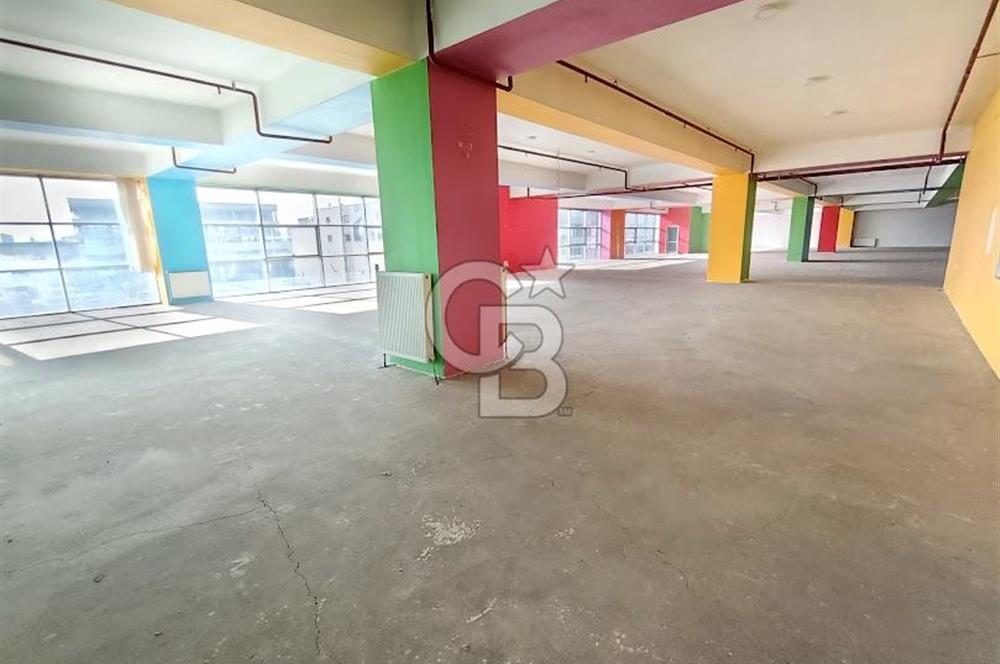 ŞAŞMAZ SANAYİ MERKEZİNDE GENİŞ FERAH YAPILI KİRALIK OFİS