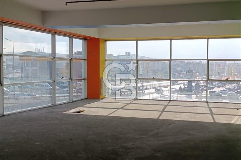 ŞAŞMAZ SANAYİ MERKEZİNDE GENİŞ FERAH YAPILI KİRALIK OFİS