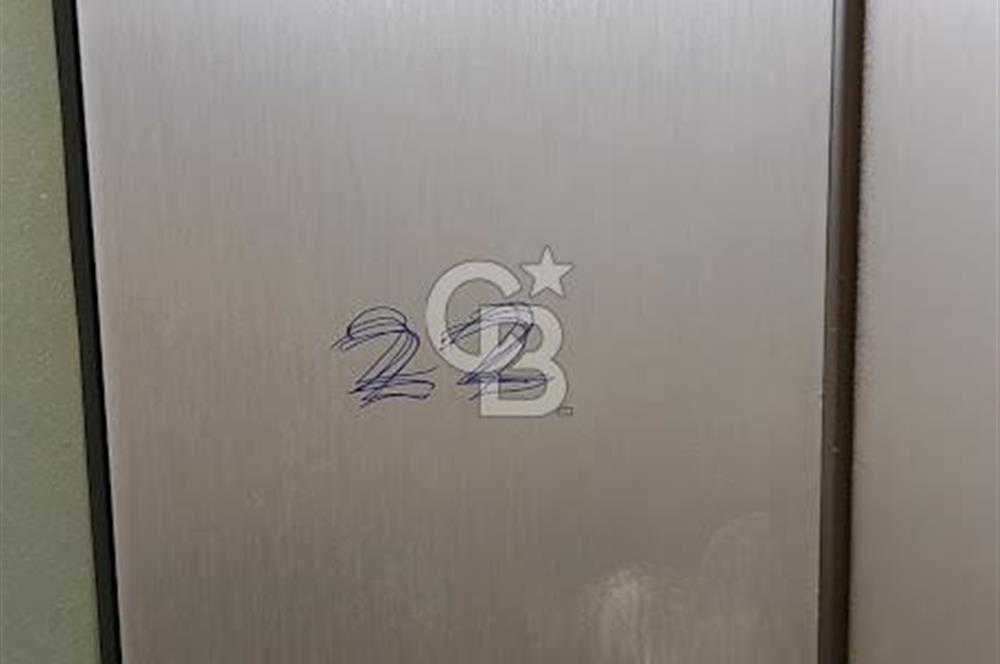 ŞAŞMAZ BULVARINDA CADDE CEPHELİ MÜKEMMEL LOKASYONDA OFİS