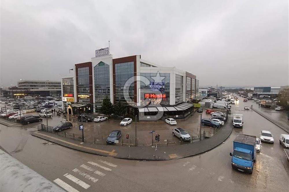 ŞAŞMAZ BULVARINDA CADDE CEPHELİ MÜKEMMEL LOKASYONDA OFİS