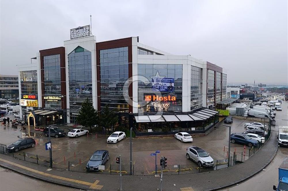 ŞAŞMAZ MERKEZDE CADDE ÜZERİNDE ŞEREFİYELİ 3 CEPHELİ KATTA OFİS