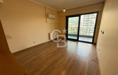 Mavişehir Modern 4 Kiralık 1+1 Daire Havuz ve Peyzaj Manzaralı