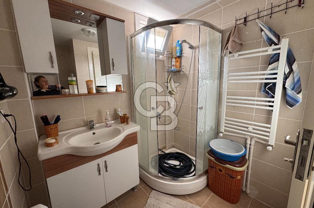 FOÇADA DENİZ MANZARALI SATILIK 2+1 DAİRE